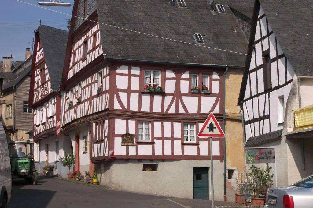 Hotel Dampfmuehle Enkirch Eksteriør billede
